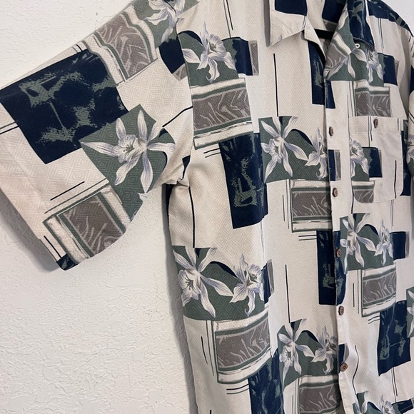 Bobby Chan casual shirt - Picture 5 of 9